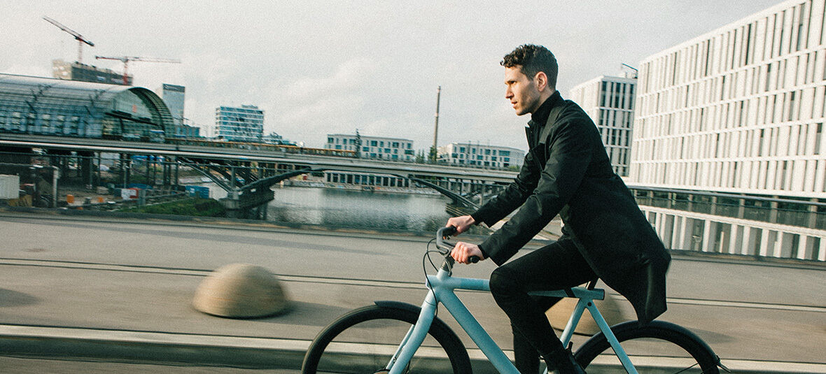 Waarom een partnership met VanMoof? Ons Company Bike Program bezorgt jouw werknemers niet alleen een energieke rit; het creëert een positieve impact in jouw stad.